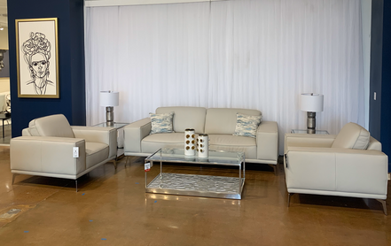 Braxton - Contemporary Clear Wave Glass Coffee Table - image 2