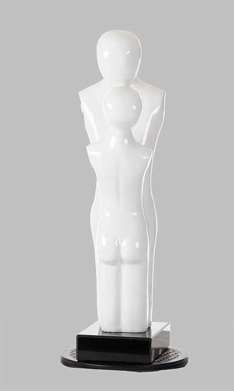 Love - Modern White Polyresin Sculpture - image 5