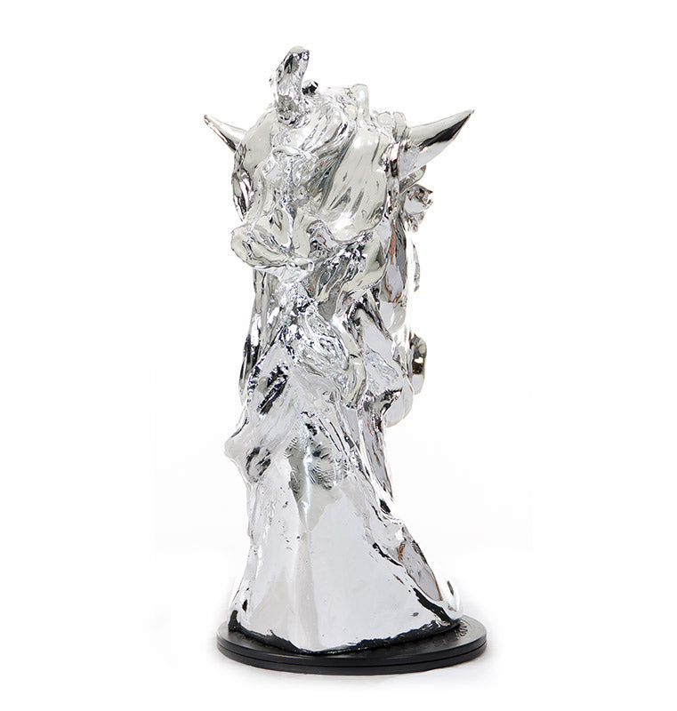 SZ0002 Modern Silver Horse Head Sculpture - image 3
