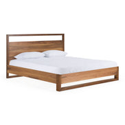 California King Berlin - Modern Walnut Bedroom Set