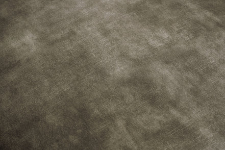 Dosie - Transitional Grey Velvet Chair - image 3