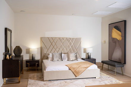 Eldora - Queen Glam Beige Velvet and Brushed Brass Bed - image 4