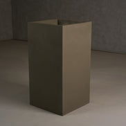 Modrset Helotes - Modern Grey Concrete Planter - image 4