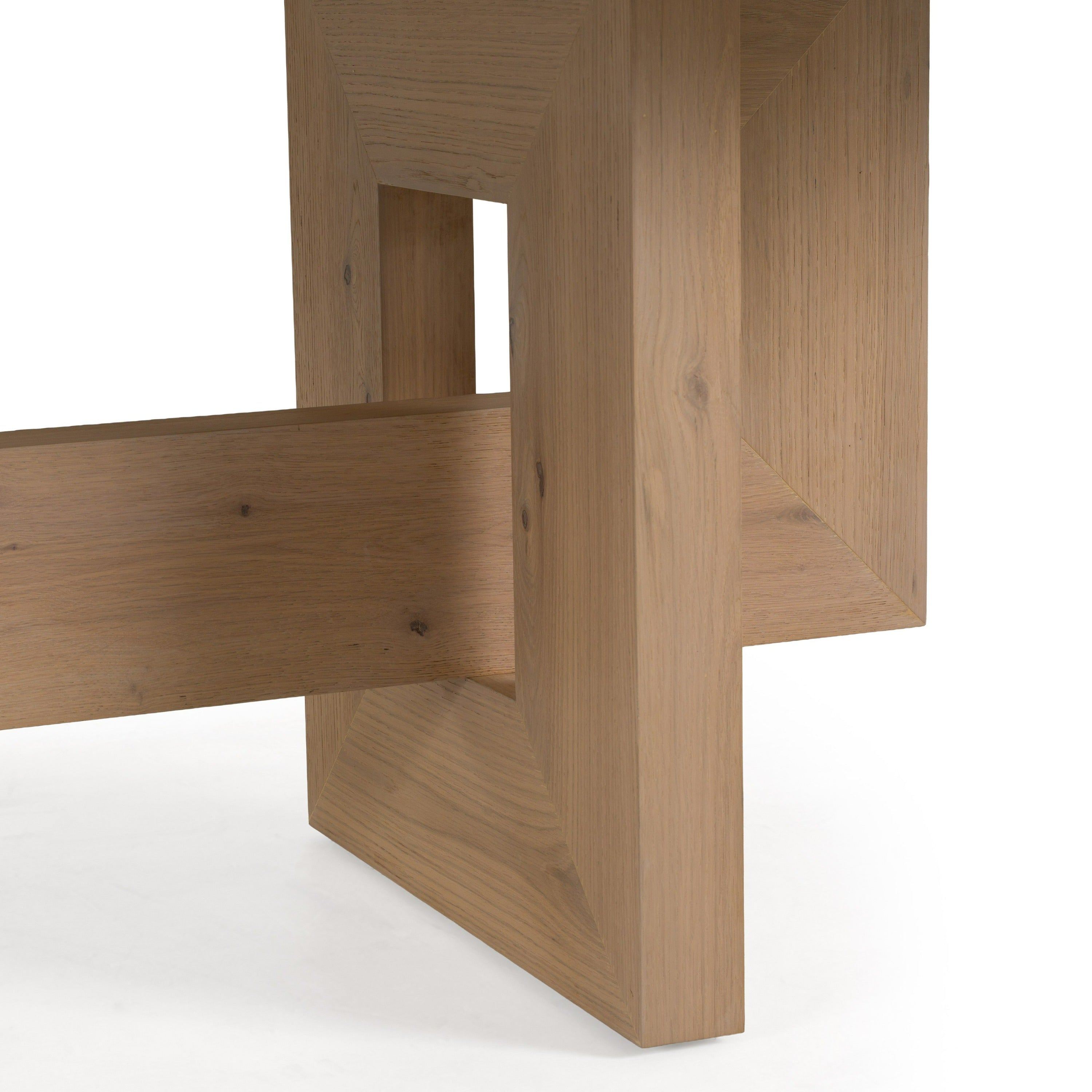 Mineola - Modern Natural White Oak 110