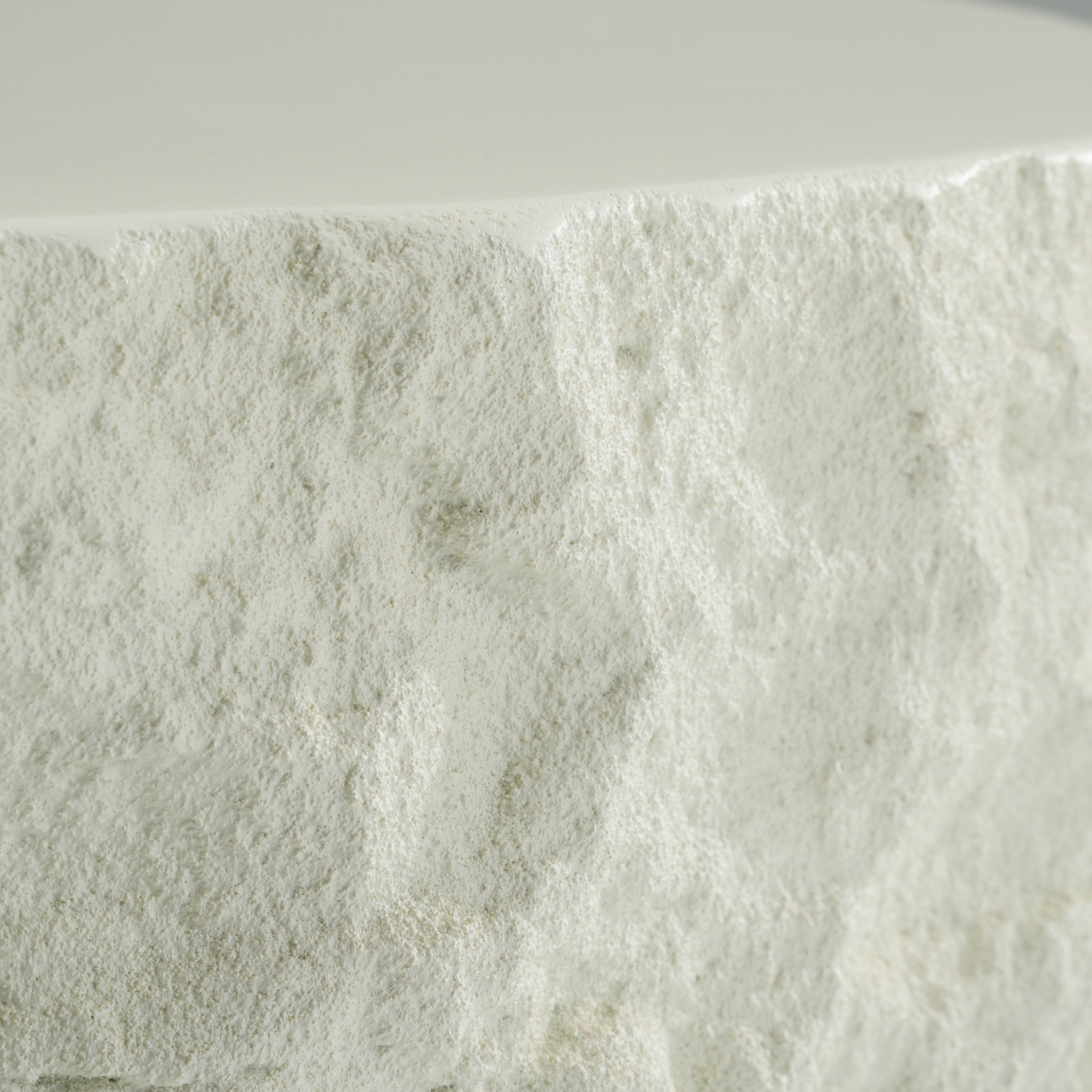 Quarry - Modern Off-White Round Coffee Table - image 4