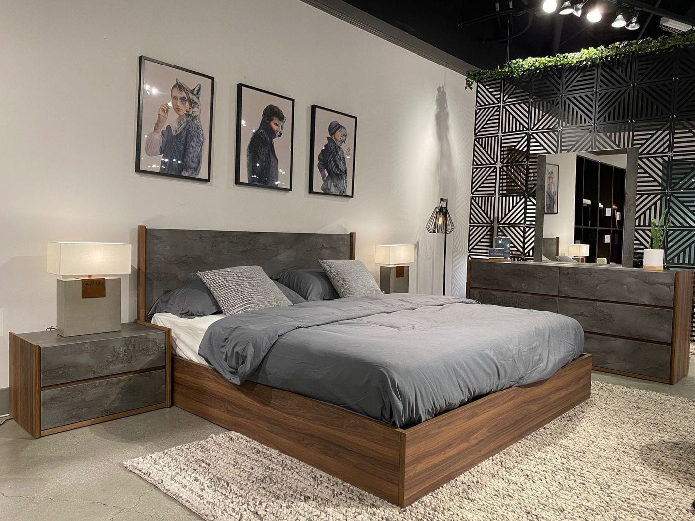 Rado - Eastern King Modern Walnut & Volcanic Slate Bed