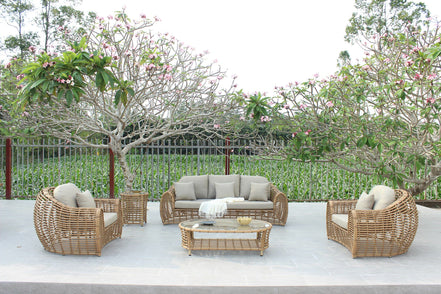 Sandra Outdoor Wicker Conversation Set