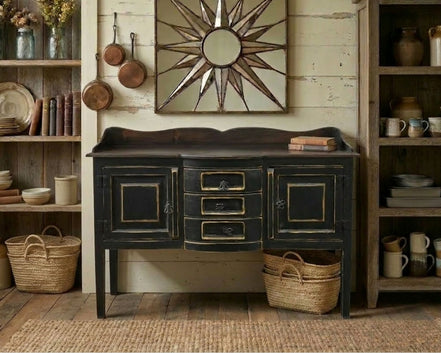 Henrietta Black Console