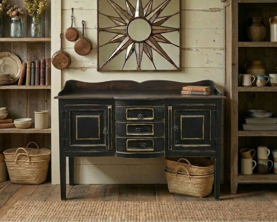 Henrietta Black Console