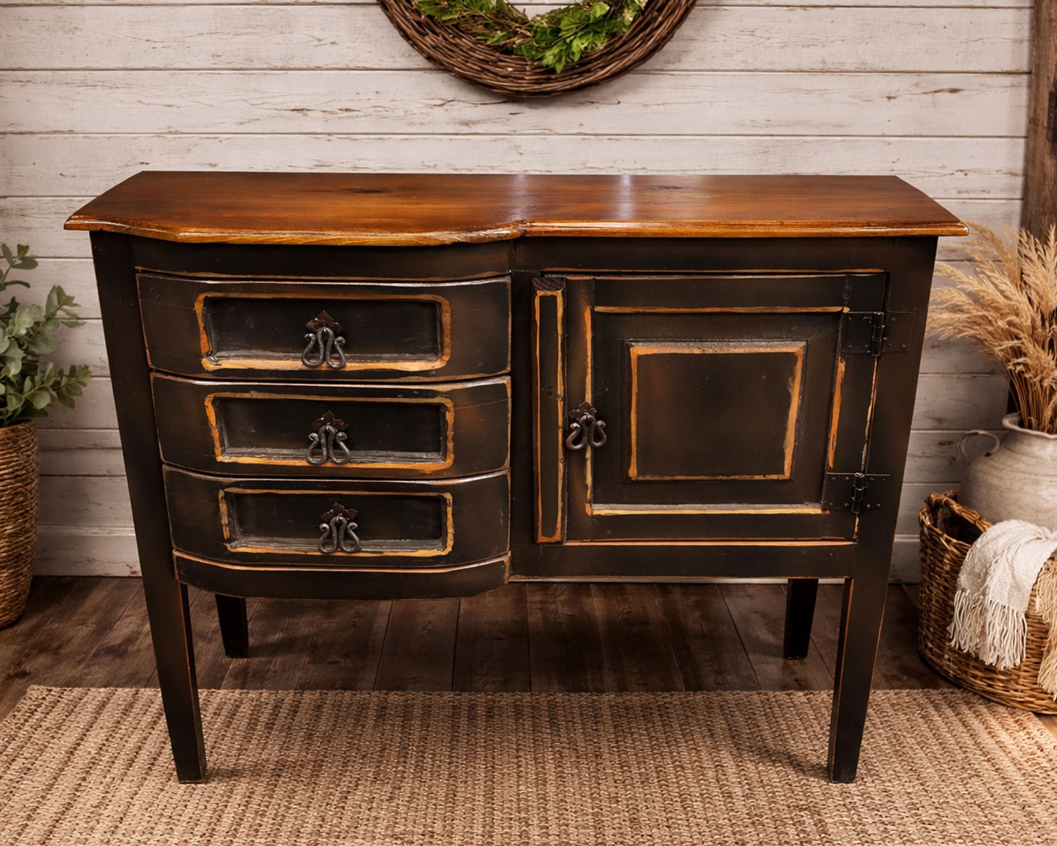 Henrietta Walnut Entry