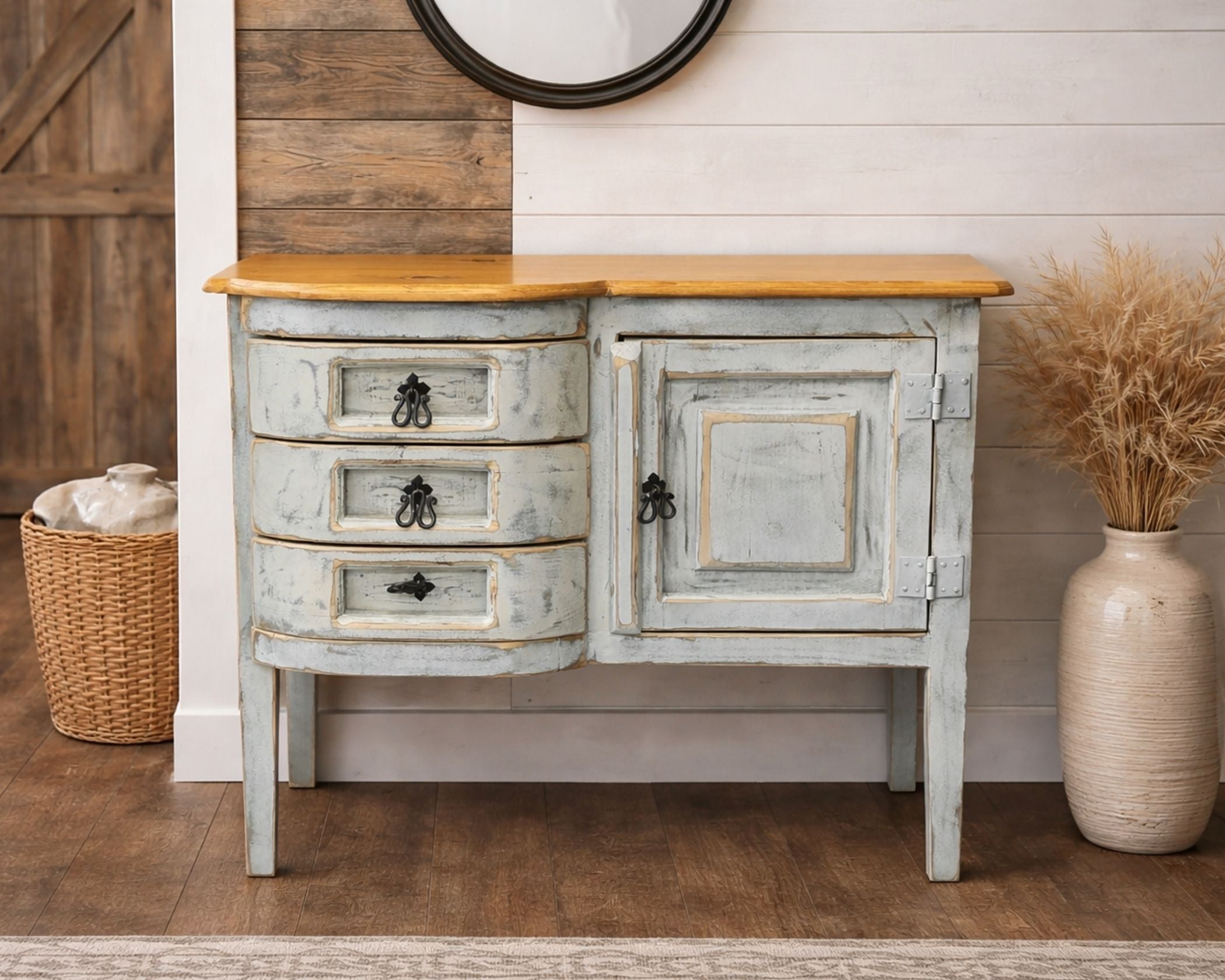 Henrietta White & Grey
