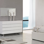 Lyrica - White Leatherette With Crystals Bed - image 2