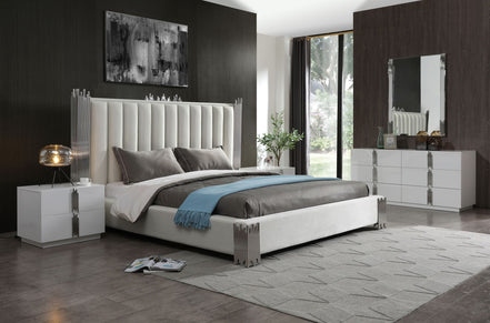 Token - Eastern King Modern White & Stainless Steel Bed - image 3